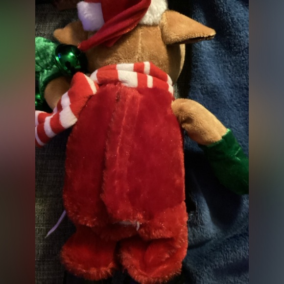 Christmas Musical Characterters-Set of Three - Picture 12 of 16